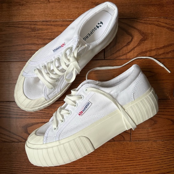 SOLD NWOT Superga 2630 Stripe Sneaker Platform - Picture 1 of 10